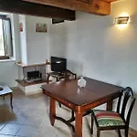 Апартаменты Dimora Storica Torre Degli Arduini, San Giacomo, Spoleto San Giacomo (Umbria)