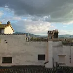 Dimora Storica Torre Degli Arduini, San Giacomo, Spoleto *