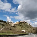 Апартаменты Dimora Storica Torre Degli Arduini, San Giacomo, Spoleto *