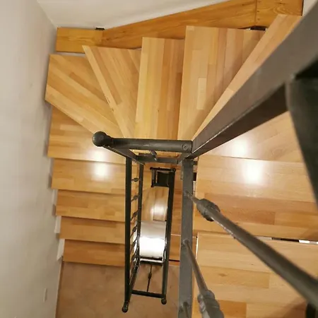 Διαμέρισμα Dimora Storica Torre Degli Arduini, San Giacomo, Spoleto *