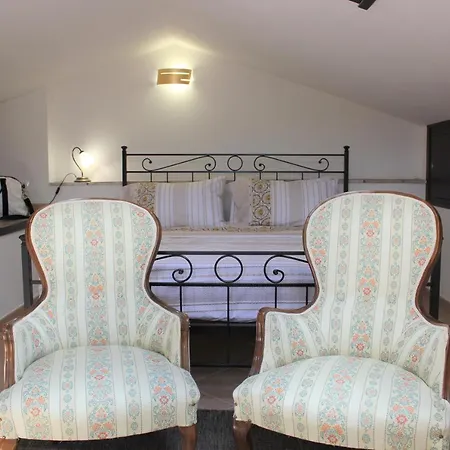 Dimora Storica Torre Degli Arduini, San Giacomo, Spoleto *